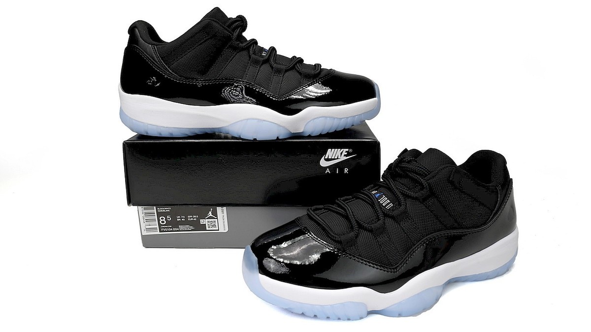 シューズ(男性用) NIKE Air Jordan 11 Low FV5104-004 Air Jordan 11 Retro Low Space Jam FV5104-004 Men's Shoes Size New