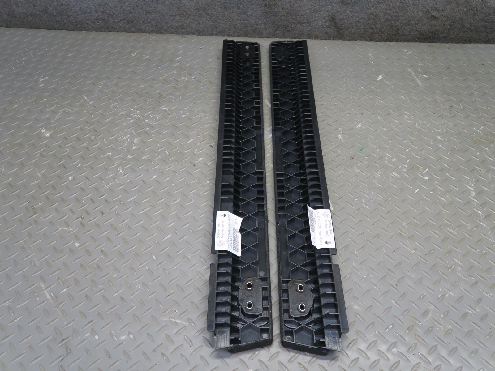 2017-2020 MASERATI LEVANTE M161 REAR TRUNK CARPET TRIM PANEL FLOOR STORAGE SET