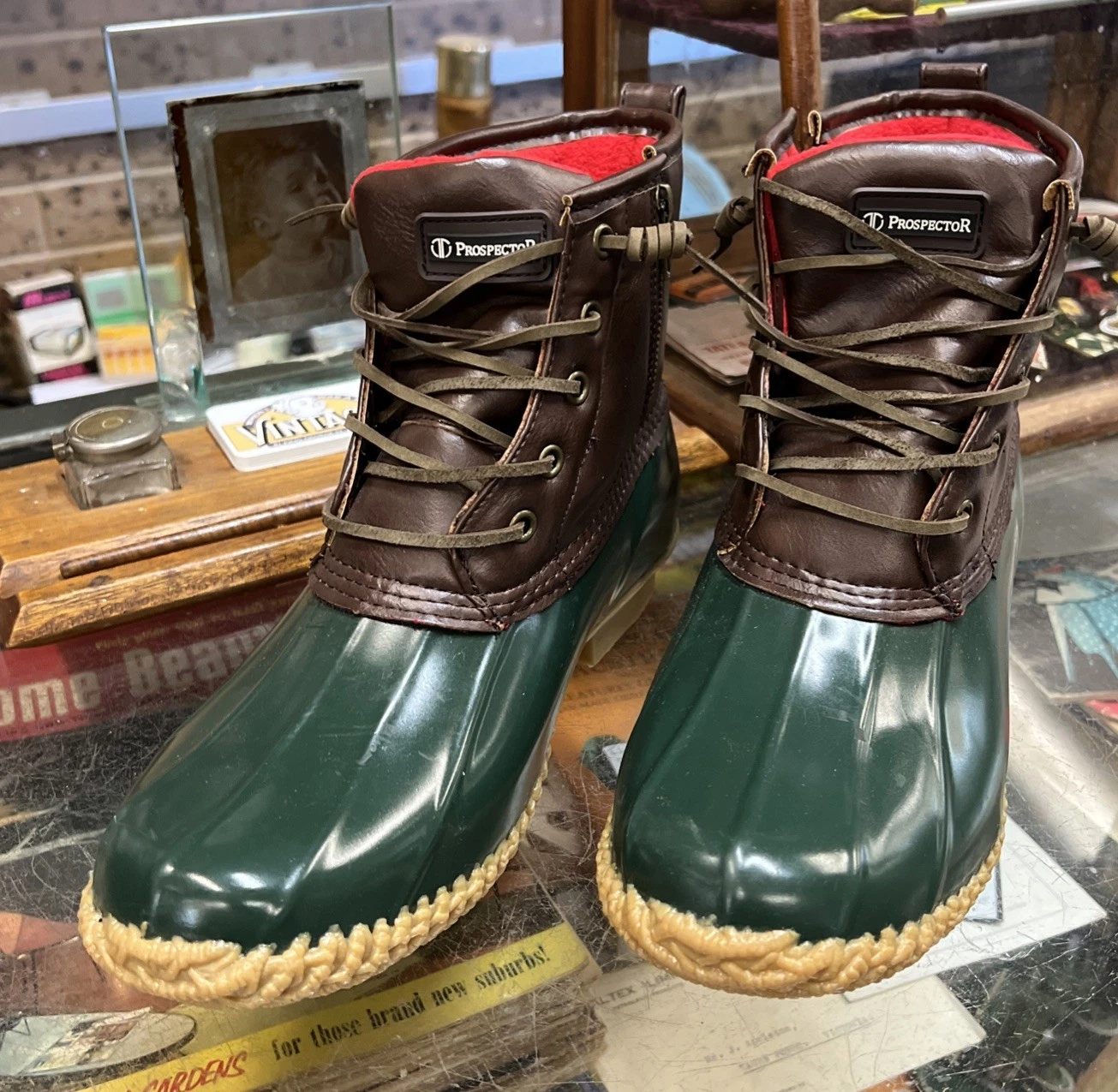 Prospector Canada Boots/Shoes Size 10