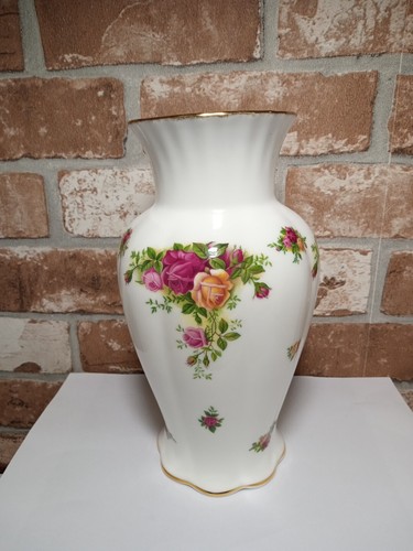 Royal Albert Old Country Rose 1962 große Vase 9". 1. Qualität