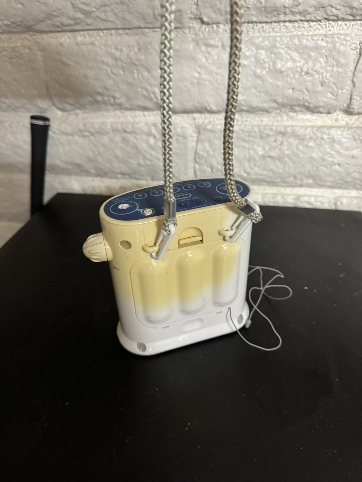 Sony ICFS79W Weather/FM/AM 3Band Digital Portable Shower Radio Works