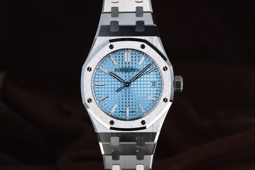 Audemars Piguet Royal Oak 37mm, Ice Blue Dial - Steel, 15550ST.OO.1356ST.08