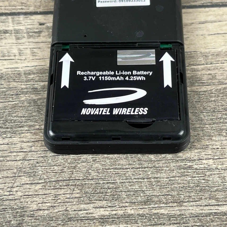 Novatel MiFi 2200 Black Verizon Wireless Mobile Hotspot with Built-in Antenna - Image 3 of 4