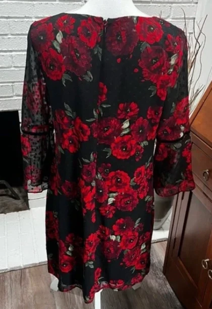 Abito rosso floreale Jessica Howard nuovo con etichetta 10P perfetto per San Valentino
