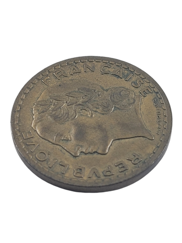 France 5 Francs 1946 Foreign Currency Coin See Pictures - Picture 2 of 8
