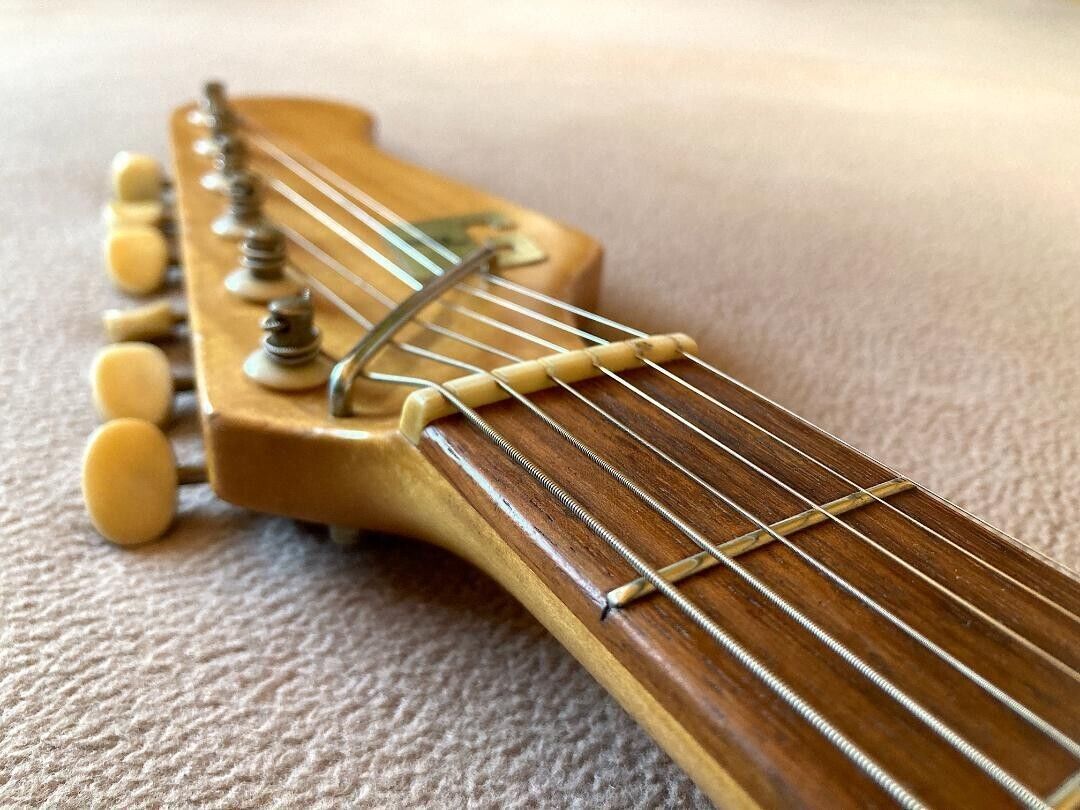 GUYATONE LG-80T 1965 RARE OFFSET MODEL | eBay GUYATONE LG-80T 1965 RARE OFFSET MODEL | eBay