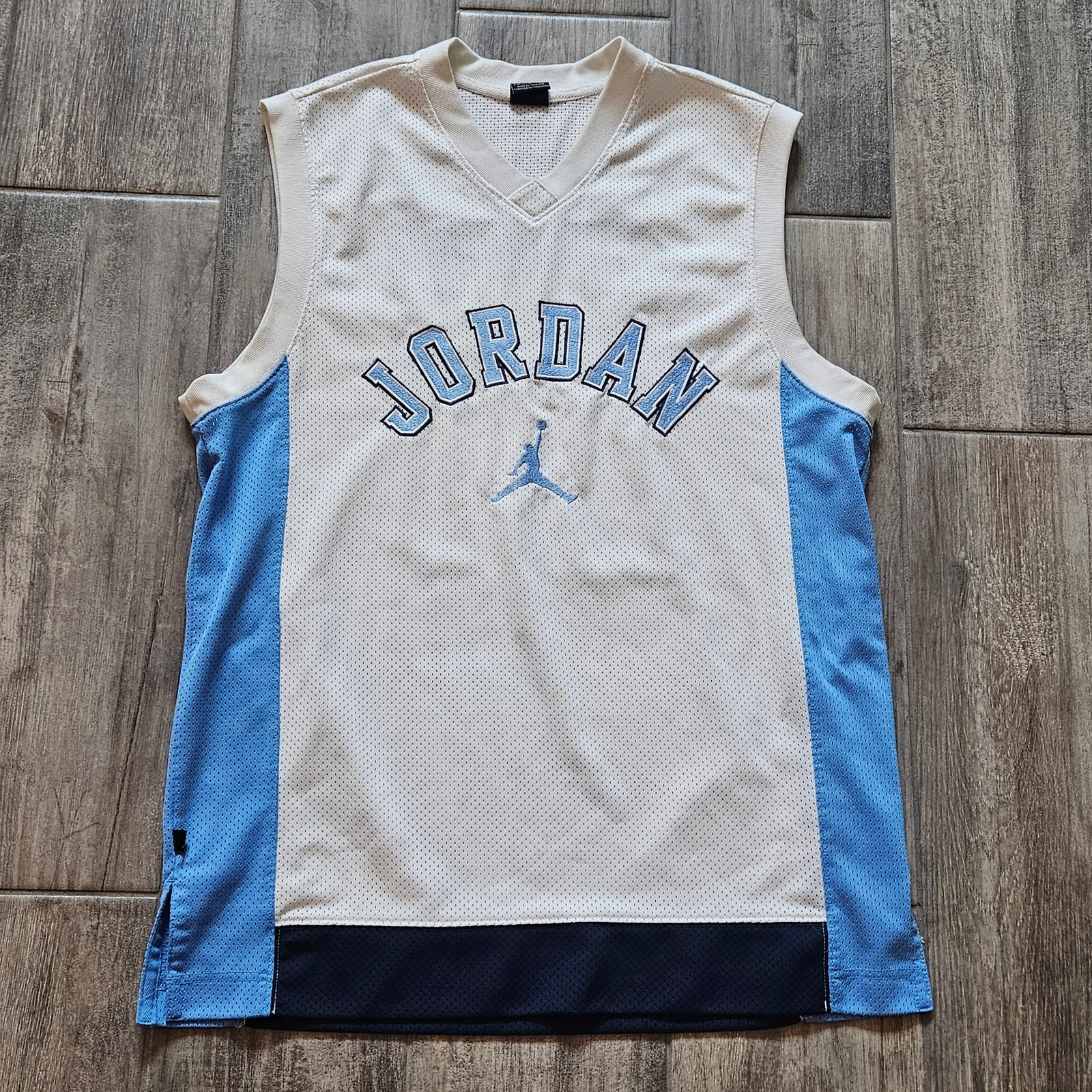 Michael Jordan Vintage UNC Jersey North Carolina Tarheels Size M Blue White Air