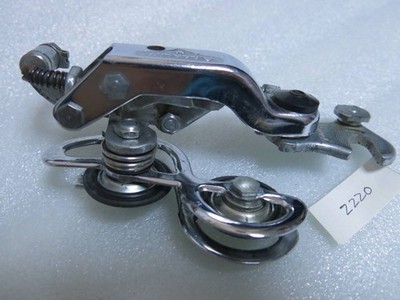 RD-00679 2220 French Huret Allit Rear Derailleur
