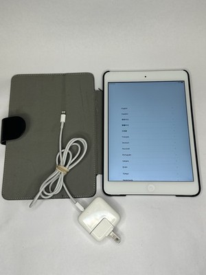 Apple iPad Mini 2 16GB Wi-Fi + Cellular White Silver A1490 w/ Charger Case