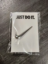 Nike Just Do It Silver Tone Swoosh Logo 1.5" Hat Lapel Pin Pinback