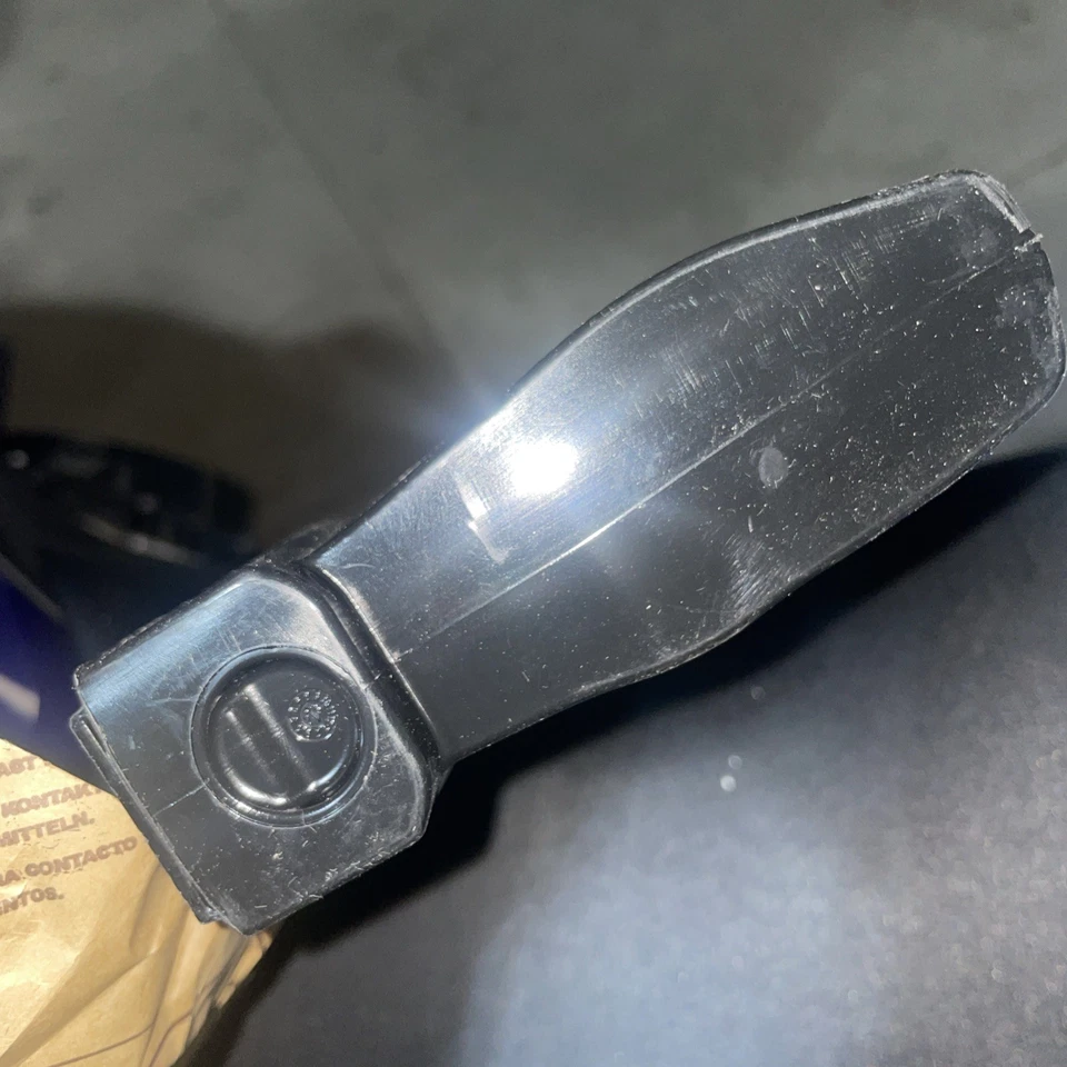 RAM PROMASTER 1500 2500 3500 2014-2020 puerta delantera comprobación OEM MOPAR 68169379AE Foto 4 de 4