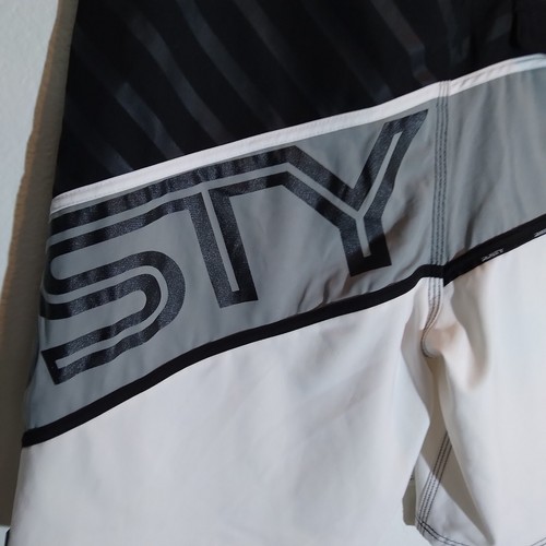 Rusty Board Shorts Mens 34 Black White Gray Swim Trunks Pocket Logo - Picture 7 of 12