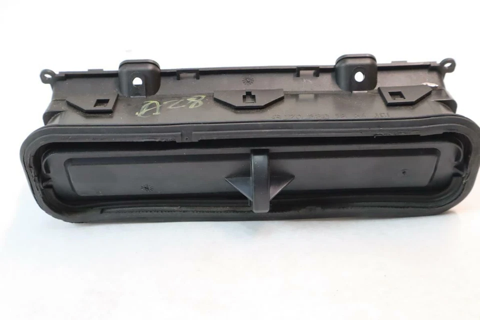 01-04 Mercedes SLK320 SLK320 Conjunto de ventilación de calentador de aire acondicionado central negro Foto 4 de 4