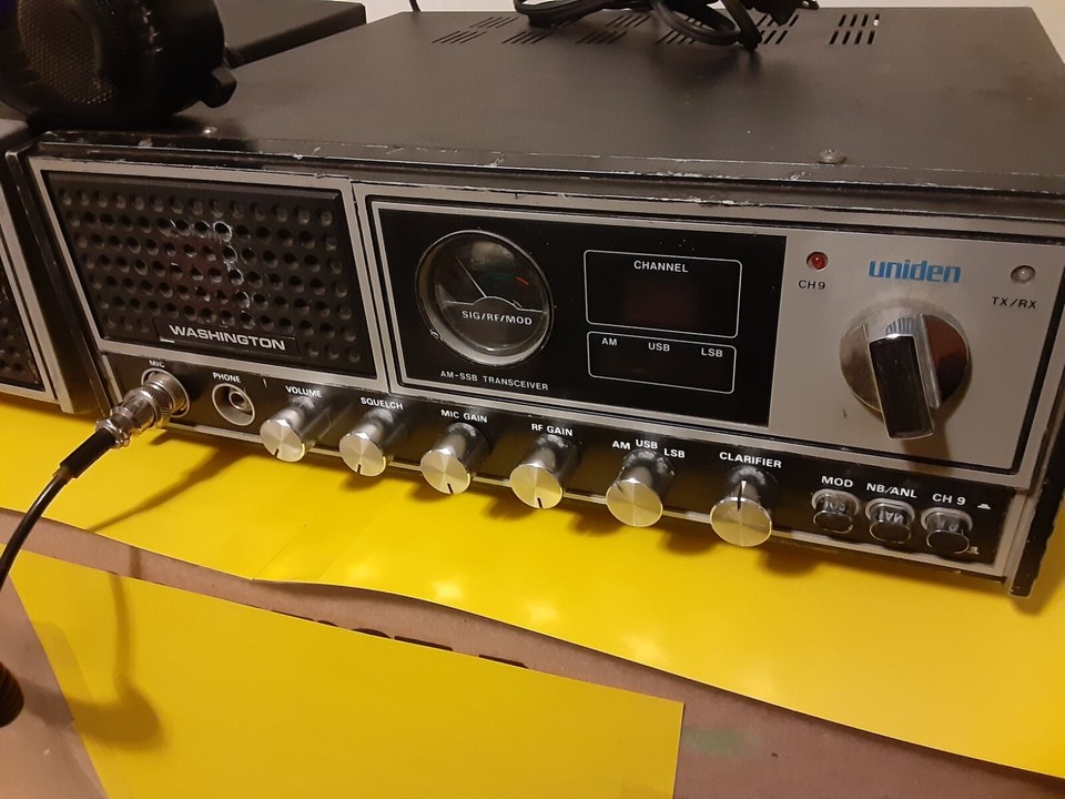 UNIDEN WASHINGTON PRESIDENT CB RADIO W/ VINTAGE SPEAKER & RK56