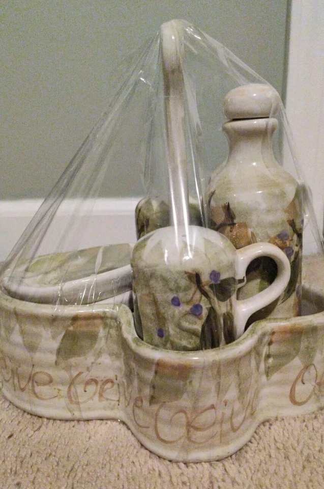 Tabletops unlimited olive grove 9pc cruet set ceramics hand painted - Image 4 of 4