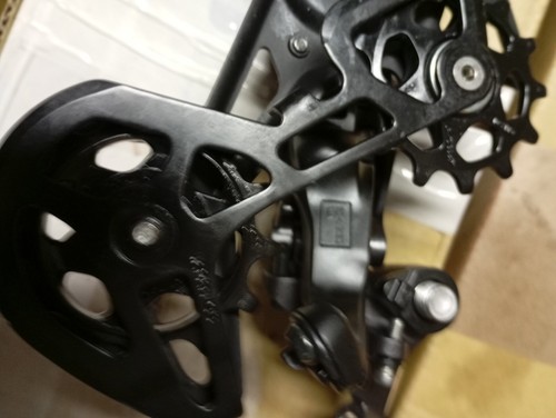 Deragliatore Posteriore MTB 10 Vel Gabbia Media Shimano Deore Rd-m5130 - Imagen 3 de 10
