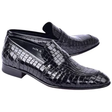 Corrente Men’s Crocodile Embossed Black Almond Toe Loafer (9)