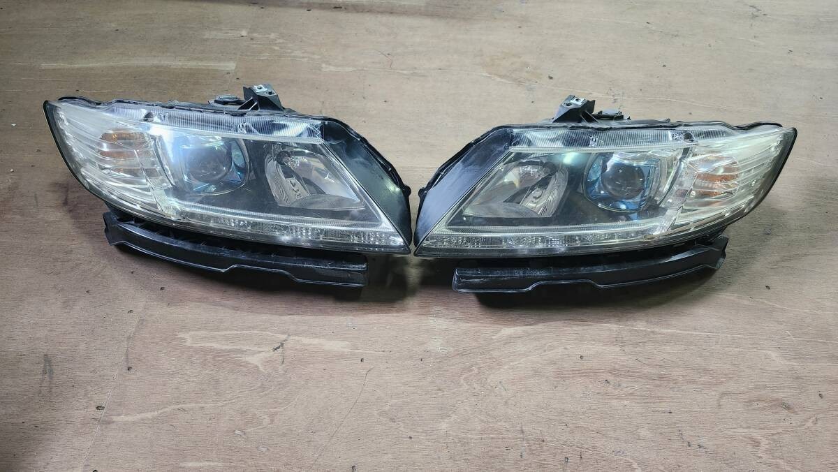 Honda CR-Z CRZ ZF1 JDM OEM Halogen Headlights Headlamps L+R PAIR