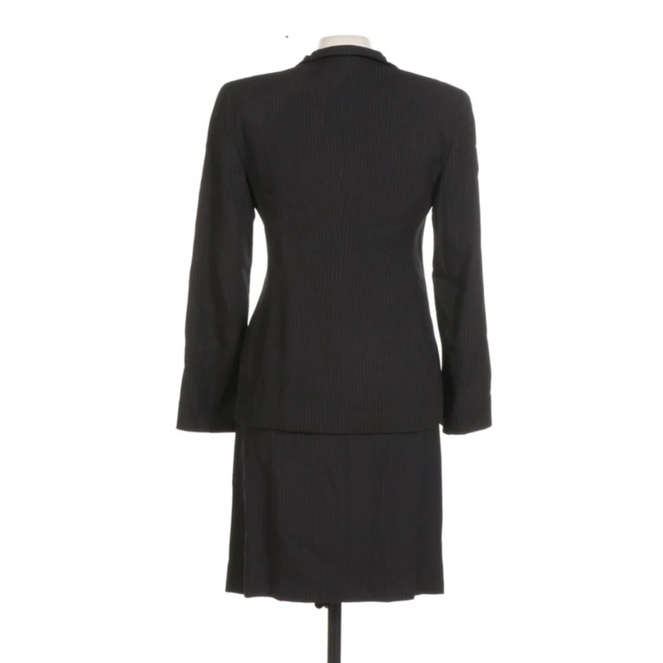 Giorgio Armani $1,195 шерсти и шелка в тонкую полоску двубортный юбка костюм, S - Изображение 3 из 4