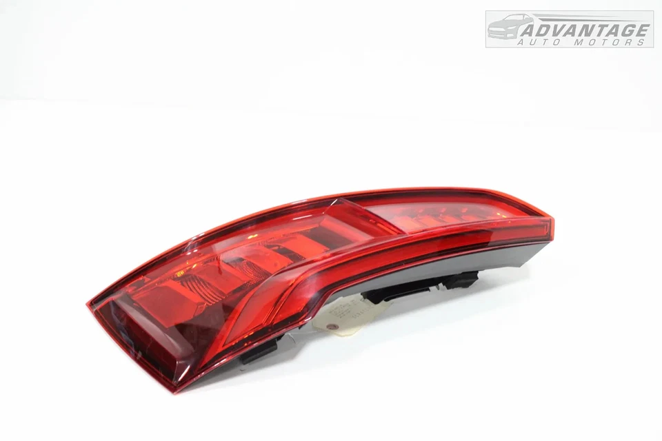 AUDI Q5 FY 2018-2020 LUZ TRASERA IZQUIERDA LUZ TRASERA PARADA FRENO LÁMPARA OEM Foto 2 de 4
