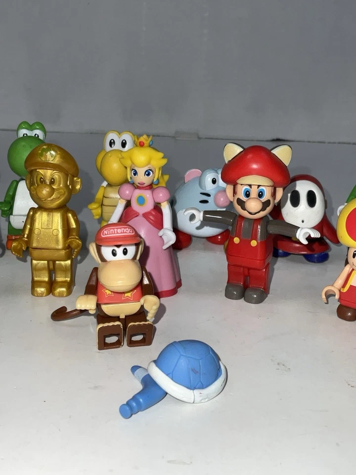 Lot Of 13 Nintendo 2011 Super Mario Mini Figure Knex Toy, RARE Waluigi Figure🍄 - Image 4 of 4