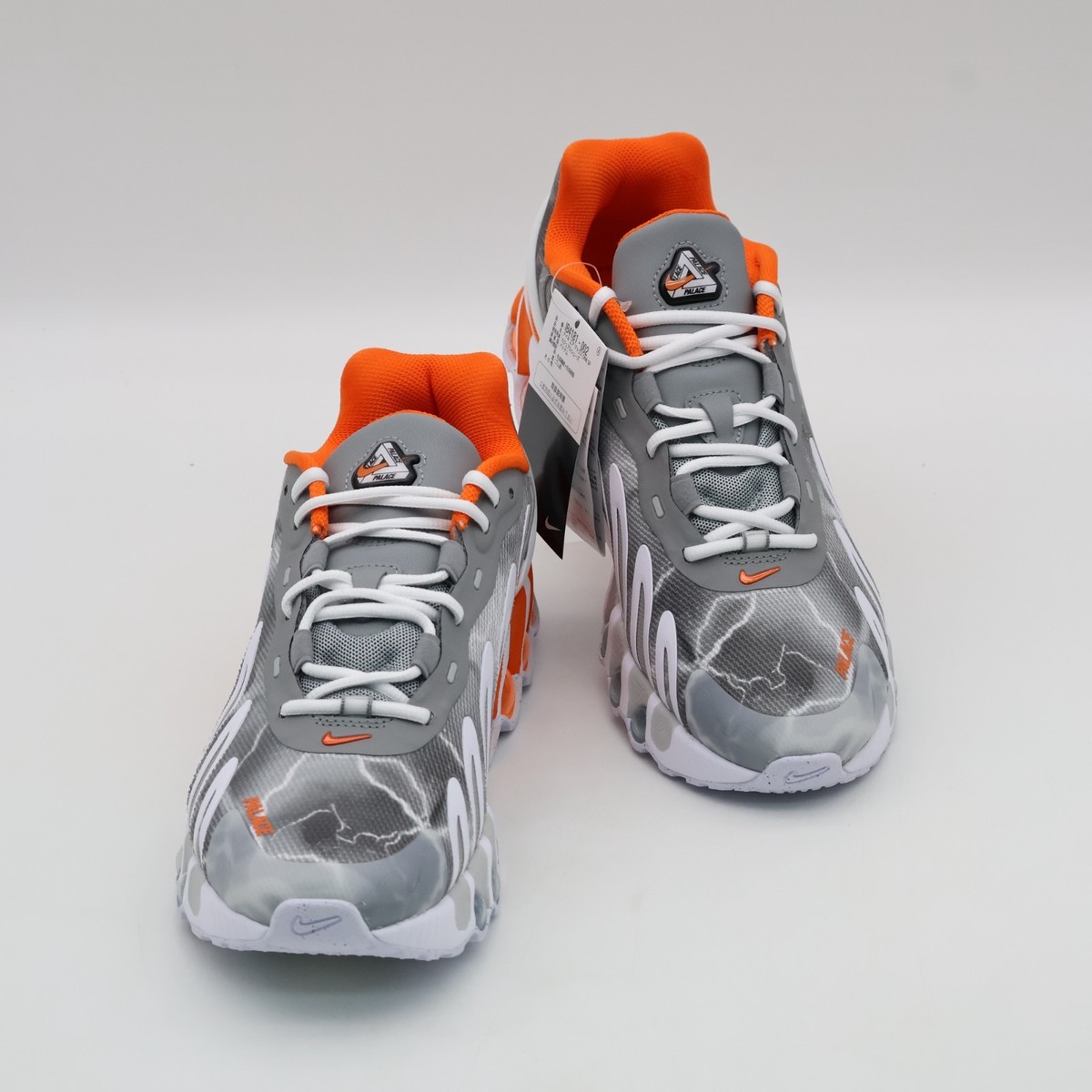 オレリー IB4181-002 PALACE x Nike Air Max DN8 Dusty Grey Safety Orange
