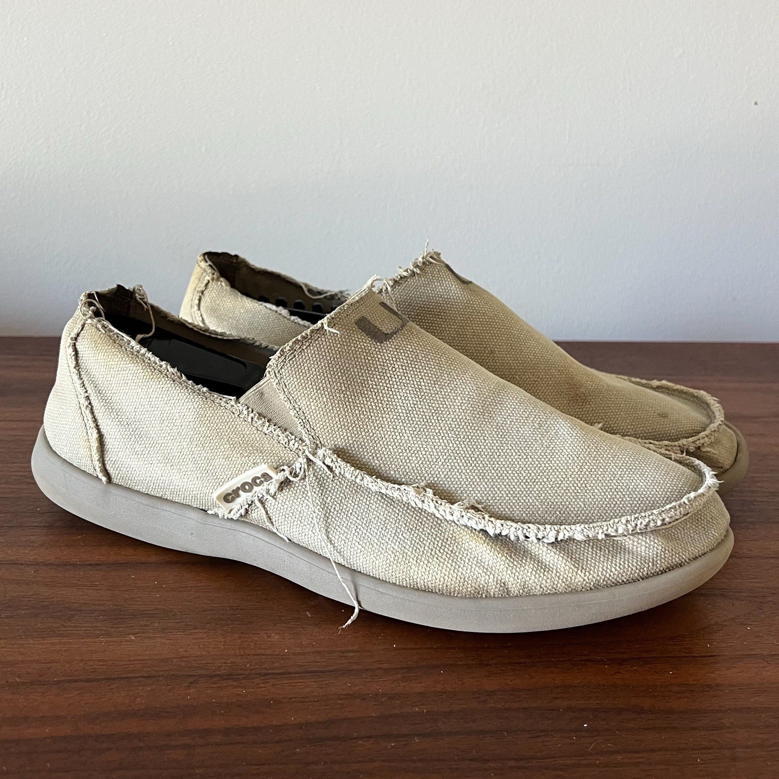 Crocs Miami Hurricanes Avast Tan Canvas Slip-On Loafers Size 12