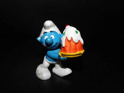 Figurine Bully Schtroumpf Gourmand Avec Gateau Peyo Annees 1970 Ebay