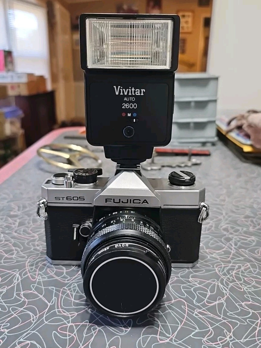 FUJICA ST605 一眼レフカメラ Fujifilm Fuji Fujica ST605 35mm SLR Camera w/ Fujinon 55mm 1:2.2
