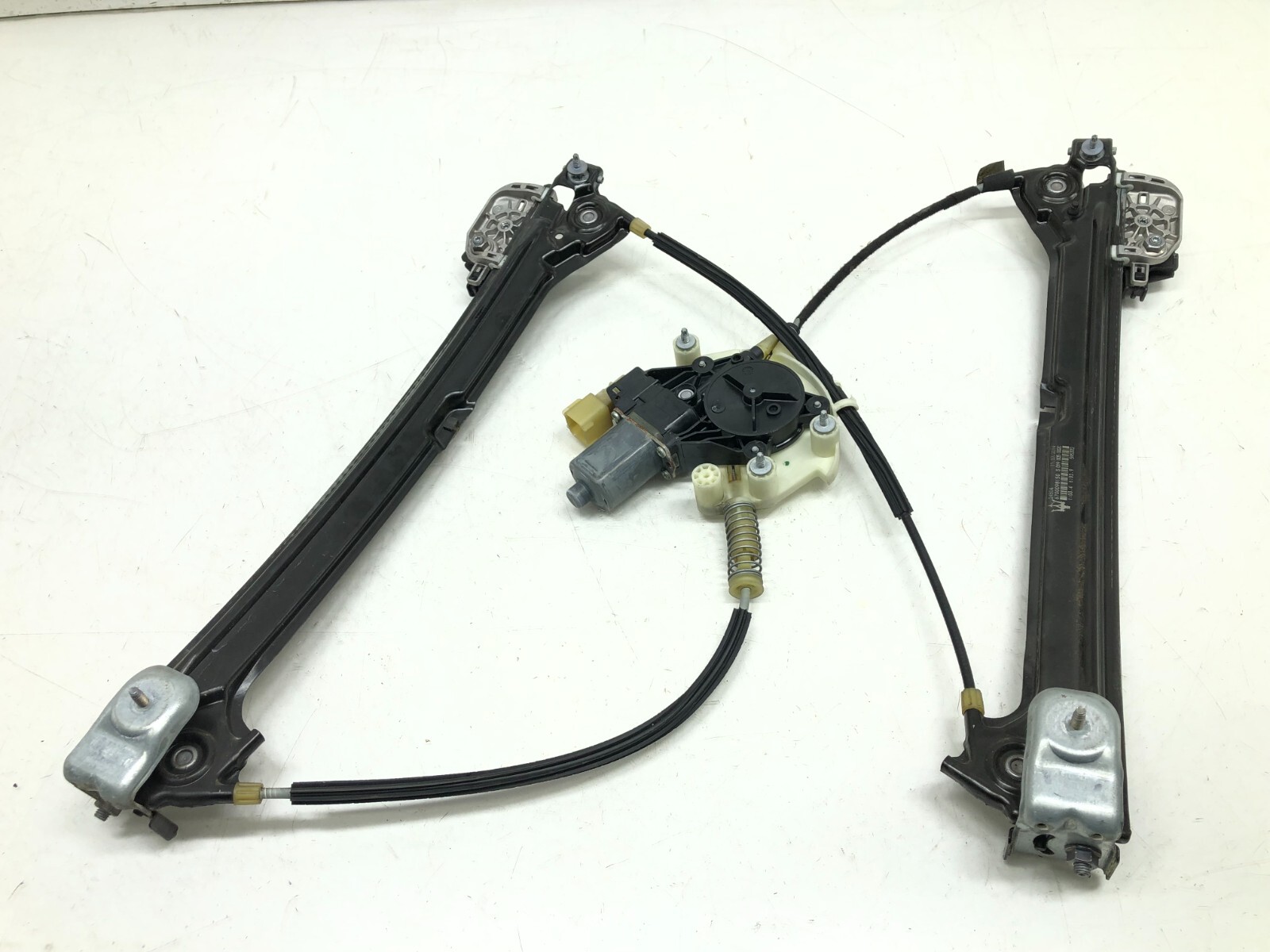 2014-2022 MASERATI GHIBLI S RIGHT PASS FRONT DOOR WINDOW REGULATOR & MOTOR OEM.