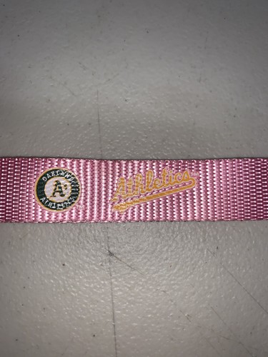 Oakland Athletics A's Premium Carabiner Keychain MLB PINK-FREE SHIPPING - Picture 4 of 5
