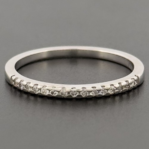 18ct White Gold Diamond Eternity Band Ring Size J 1/2 Hallmarked