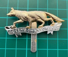 Queens Own  Yeomanry Anodised Cap Badge BB-382