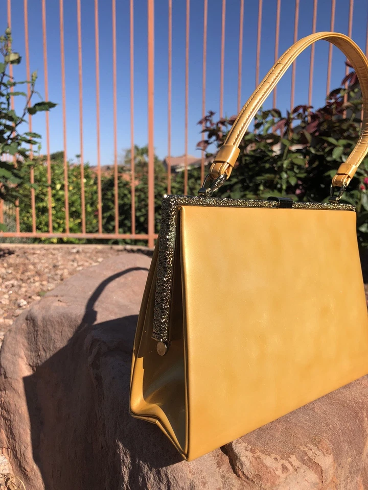 Bolso Kimono Japonés Vintage Diseño Borde Dorado Amarillo Bolso de Noche Formal Usado Foto 3 de 4