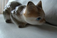 Vintage Cat For Collectors Porcelain 15cm AND SHE SNEAKS UP ......