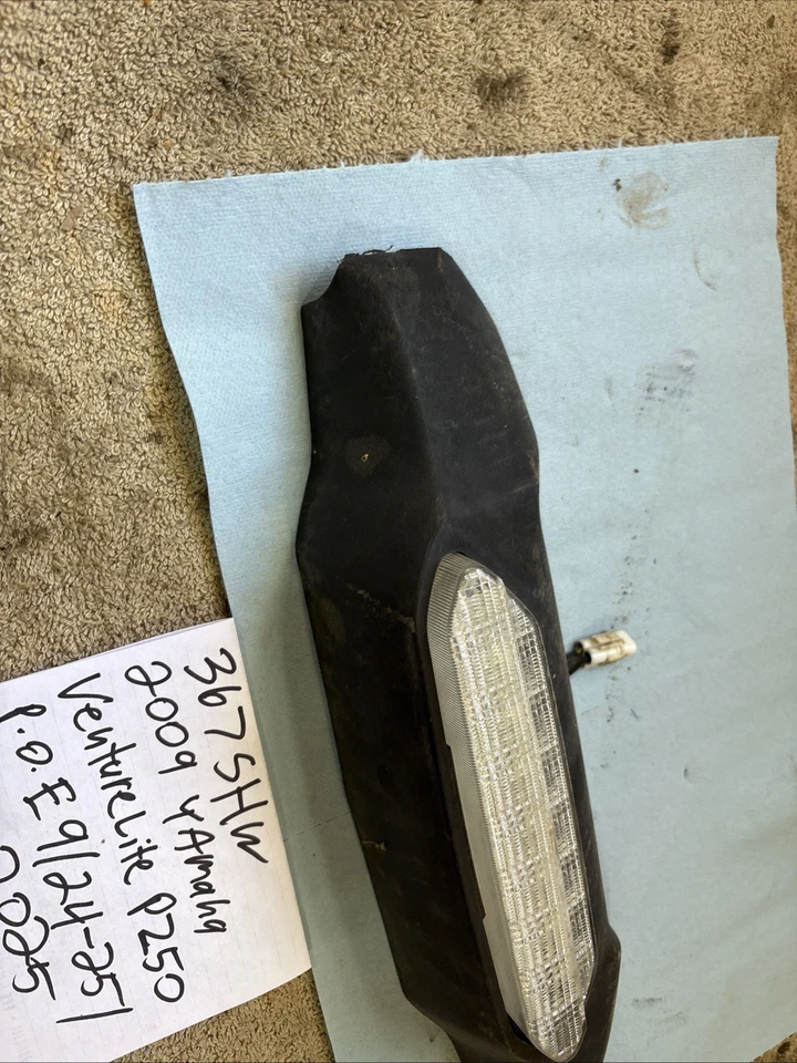 Luz de freno trasera Yamaha Venture PZ 50 2009 367 Foto 2 de 4