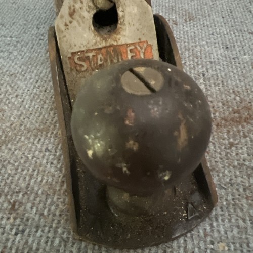 Antique Vintage Stanley Wood Plane Smooth Bottom. No 4, Rusted - Picture 8 of 12