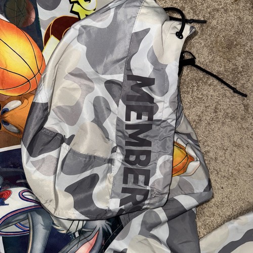 MEMBERS ONLY x SPACE JAM Tune Squad Bugs Sylvester Taz Men LARGE Windbreaker - Picture 16 of 17