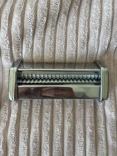 ONLY USED ONCE Mercato Trennette Pasta Cutter Roller Attachment MADE IN ITALY