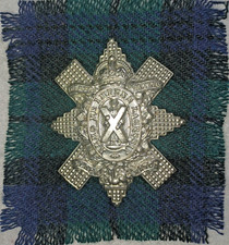 Black Watch (Royal Highlanders) Glengarry Cap Badge, WW1 on Tartan