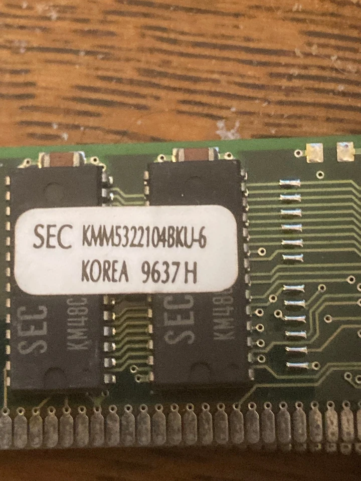 SAMSUNG 8MB SIMM Non Parity EDO Memory KMM5322104BKU-6 - Image 2 of 2