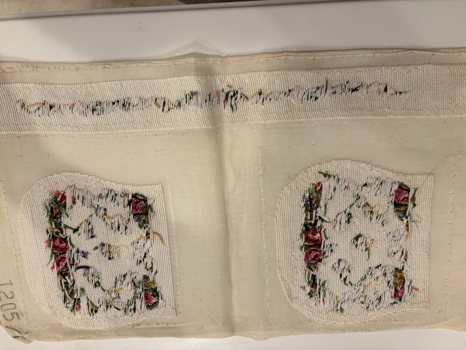 Stitchery.   Beautiful Pieces Made By Creative Friend Years Ago - Изображение 2 из 4