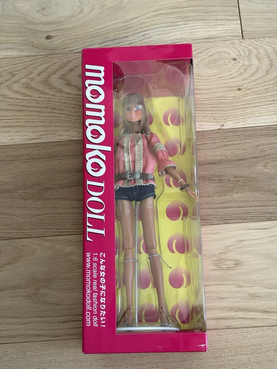 Poupée Momoko Brune - Collection - Silhouette Gracieuse Et élégante