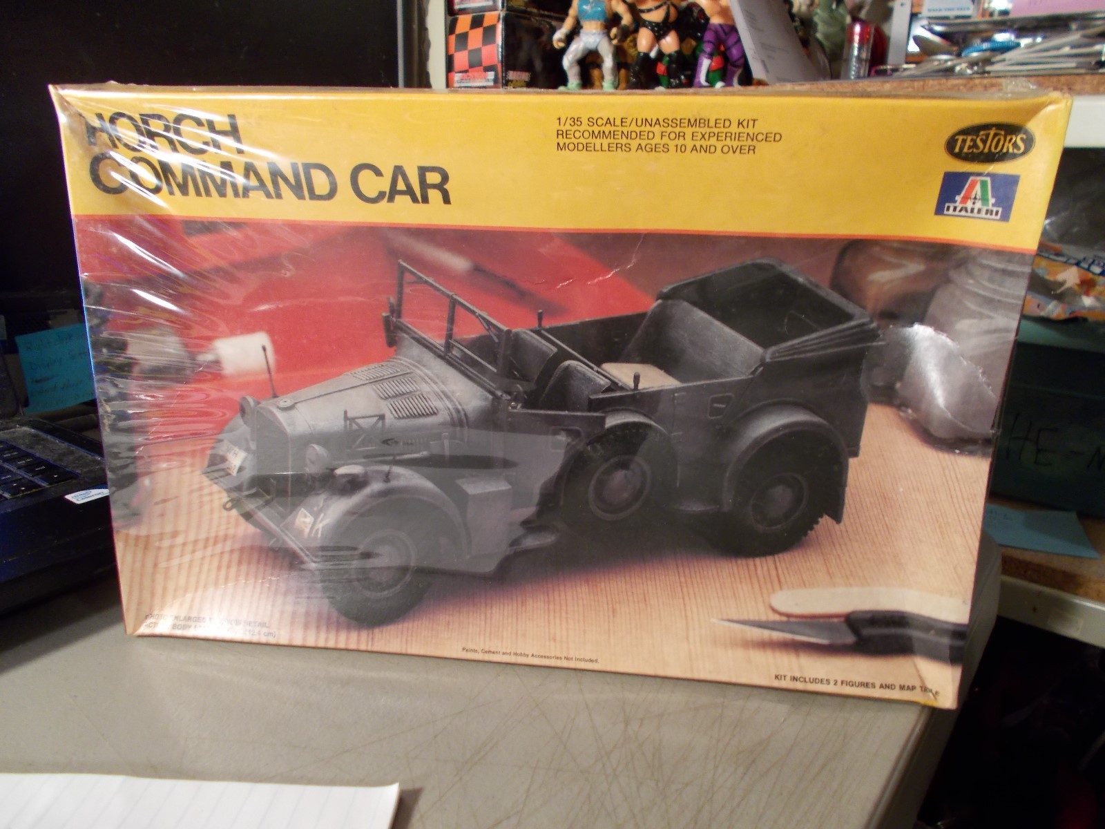 VINTAGE TESTORS MODEL KIT 135 HORCH COMMAND CAR IN SEALED BOX KIT 851