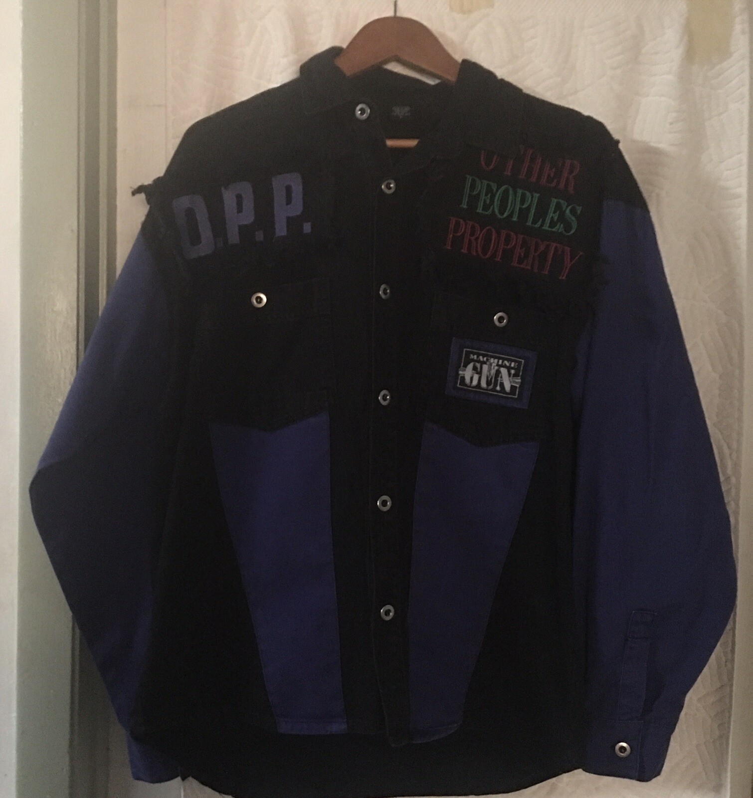 Picture 3 of 11
