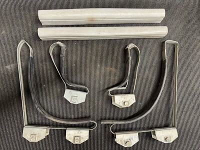 Thule Square Bar Canoe And Kayak Holder Supports And Cushions