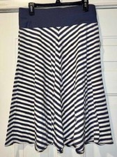 NWT Old Navy Women's Gray Striped Knit Stretch Skirt Sz Medium