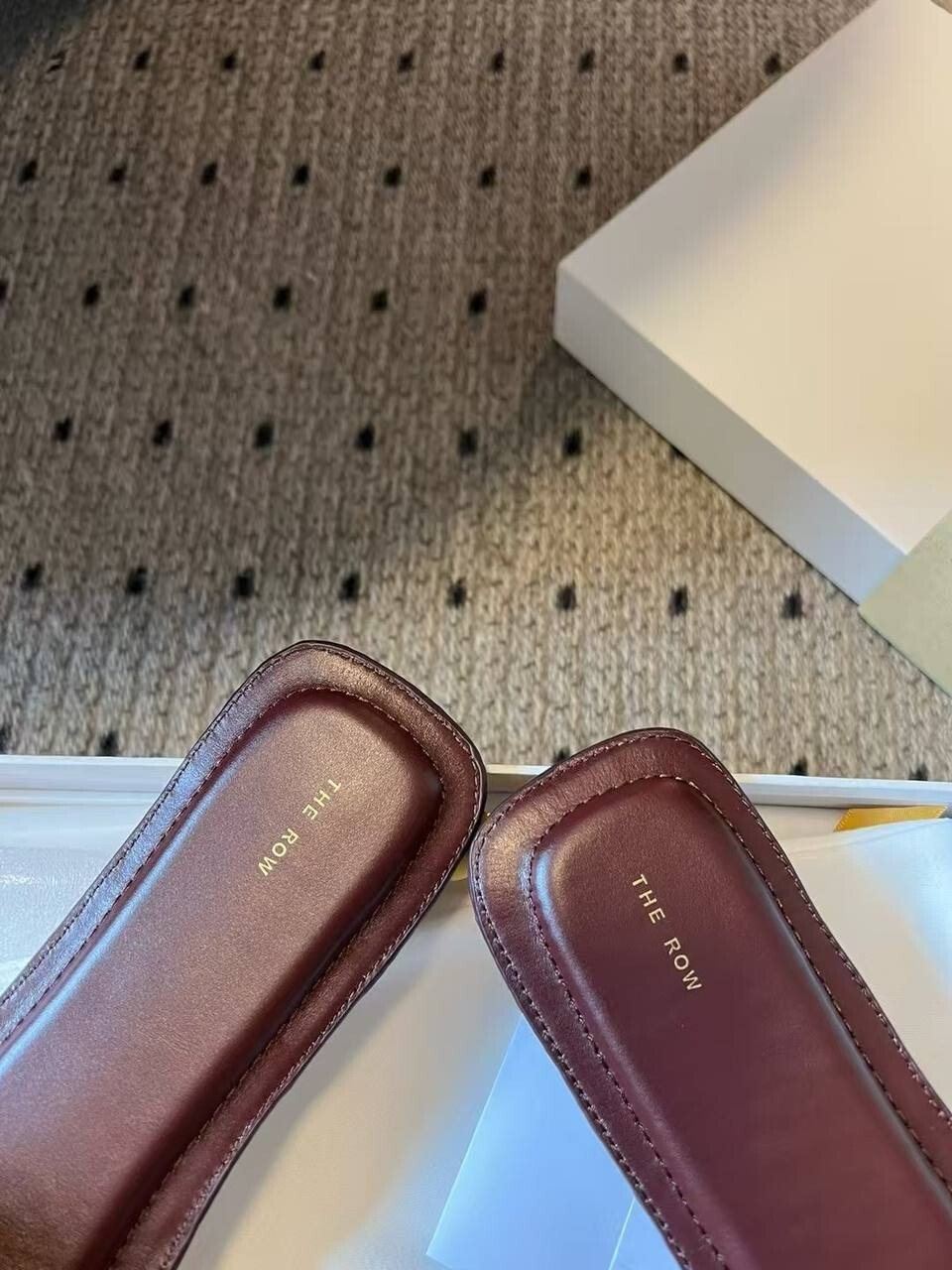 FILA The Row Sara Strap Slide in pelle di vitello EU37 UK4 US7