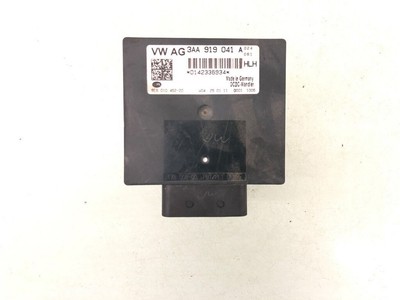 SPANNUNGSREGULATOR VOLTAGE REGULATOR Seat Ibiza ST (6J8) 2011 3AA919041A