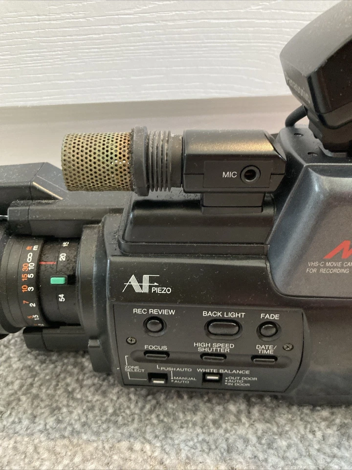 Panasonic NV-MC6B Black Auto Focus VHS-C Professional Compact Camcorder for Part - Image 4 of 4